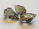 10 Stück - Glasschliff Tropfen - black diamond AB
