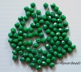 50 Stück - 4 mm Glasschliffperlen - forest grün hämatit