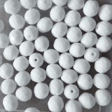 25 Stück - 8 mm Glasschliffperlen - weiß opak