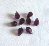 10 Stück - Glasschliff Tropfen - deep violet