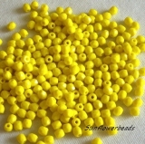 50 Stück - 3 mm Glasschliffperlen - gelb opak