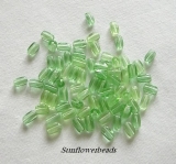 50 Stück - Glasperlen Rechteck - hell grün