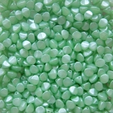 50 Stück - pinch beads - hellgrün pastell
