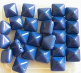 10 Stück - Pyramiden - royal blue opak