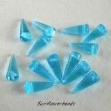 10 Stück - Spike beads - aquamarine