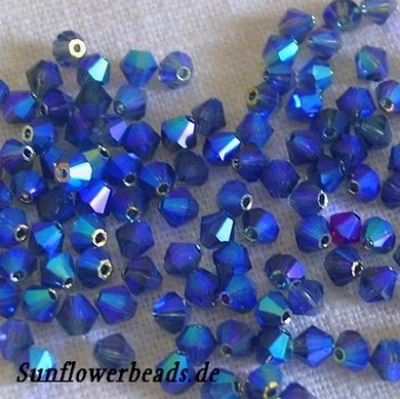 50 Stück - Glasschliff Bicone 4 mm - montana sapphire 2x AB